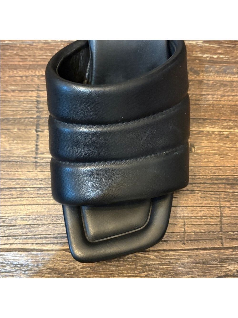 Vince Ceil Quilted Black Leather Slide Sandal Kitten Heel Size 8.5 EUC - Picture 4 of 7